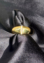Load image into Gallery viewer, 18k Dome Ring
