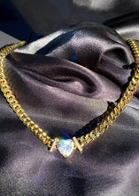 Load image into Gallery viewer, Love Don't Cost a Thing Chain Necklace
